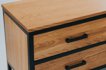 O Segredo da Durabilidade e do Alto Padrão: Escolhendo as Melhores Ferragens e Acabamentos para Seu Móvel Planejado.